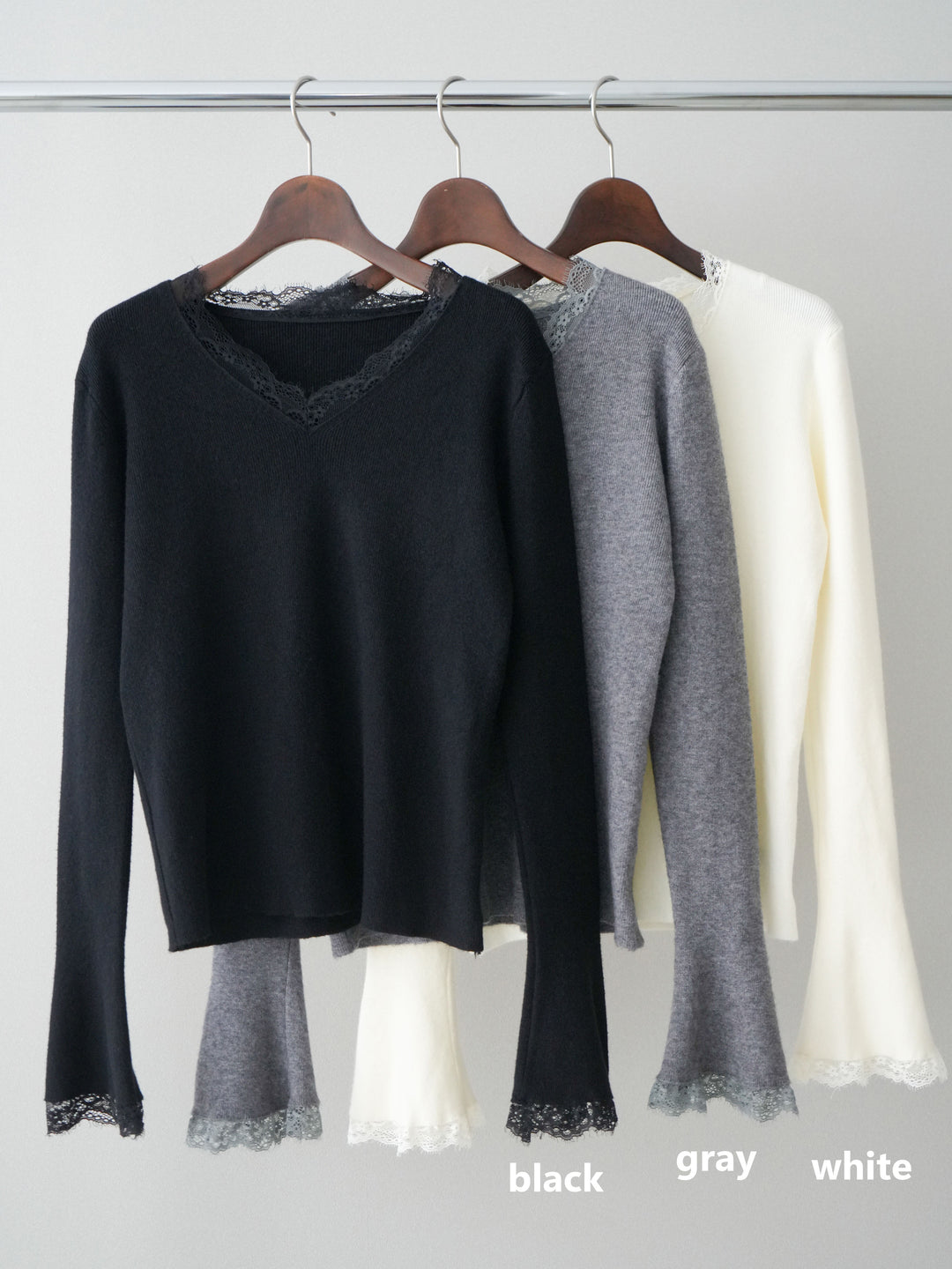 [SET]レースドッキングVネックニットトップス+ハイウエストベルトループデザインデニムパンツ(2set)