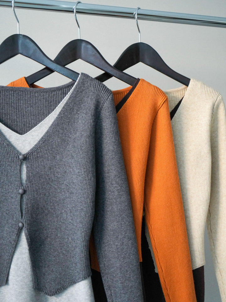 [SET]Vネック配色レイヤードスリットニットトップス+Vネック配色レイヤードスリットニットトップス(2set)