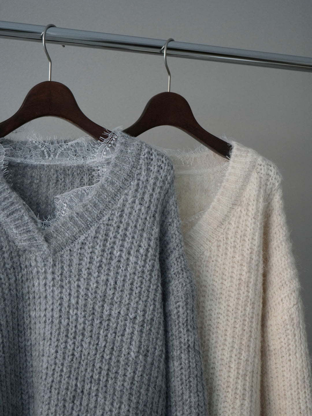 [SET]Vネックレースニットプルオーバー+Vネックレースニットプルオーバー(2set)