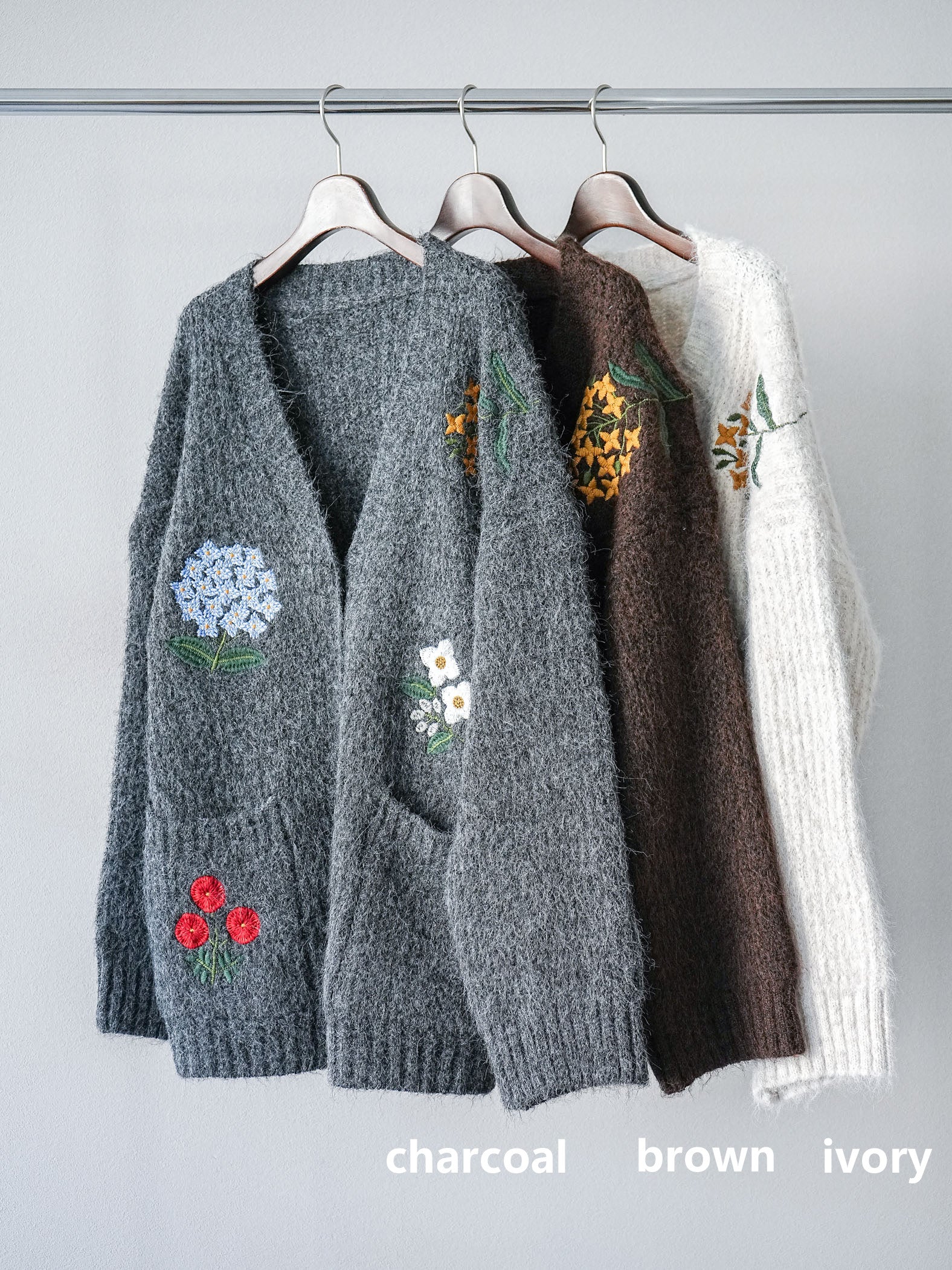 SET]フラワー刺繍Vネックオーバーニットカーディガン+チュール