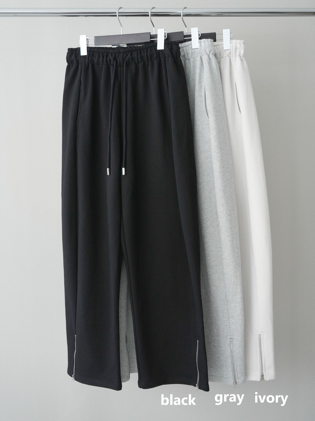 [SET]シャギーデザインニットプルオーバー+裾ZIPスエットワイドパンツ(2set)