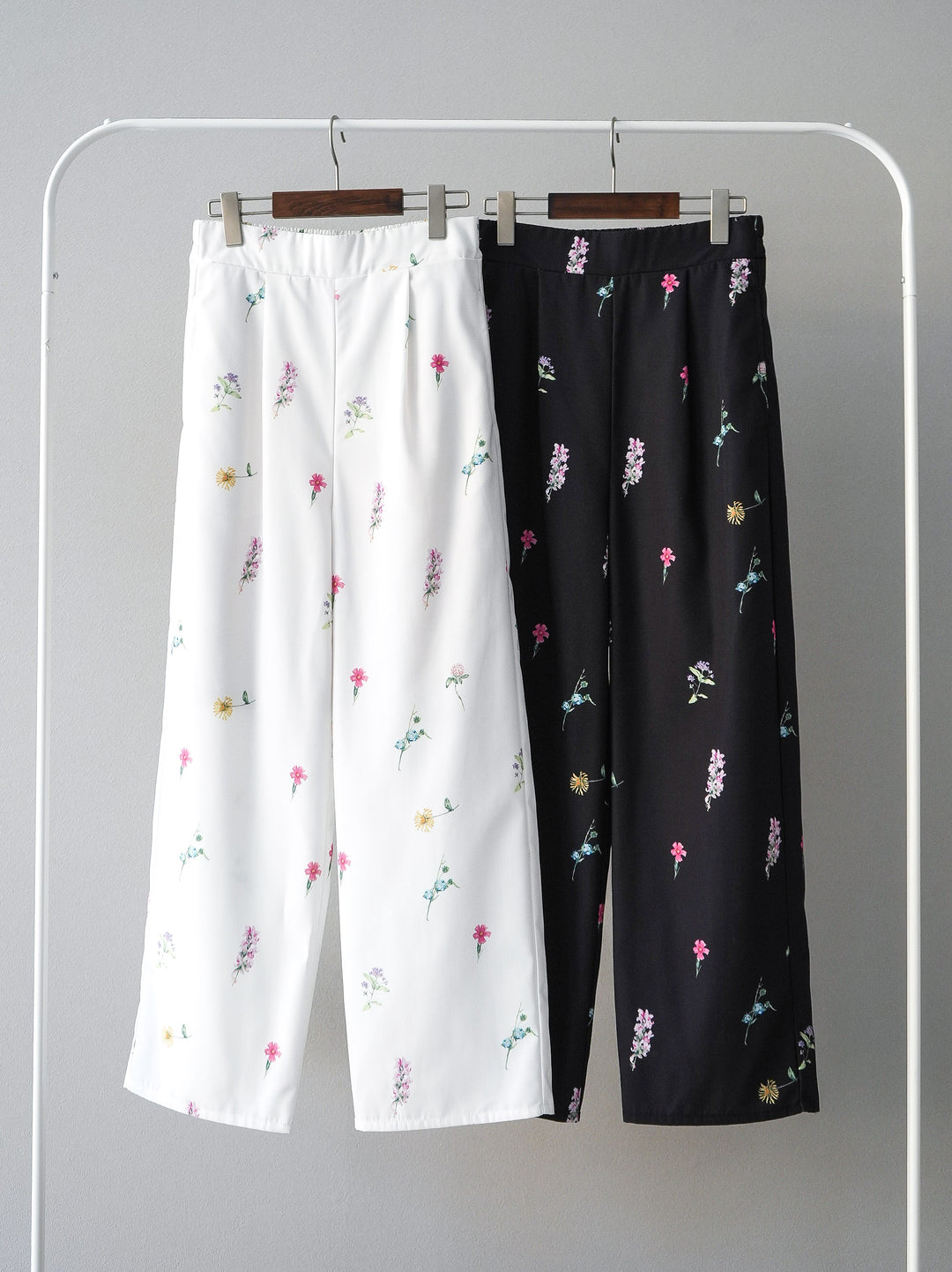 [SET]ボリュームスリーブポロニットカーディガン+フラワーアートプリントタックパンツ(2set)