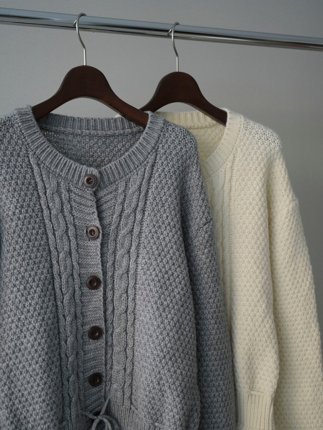 [SET]裾レースケーブルニットカーディガン+裾レースケーブルニットカーディガン(2set)