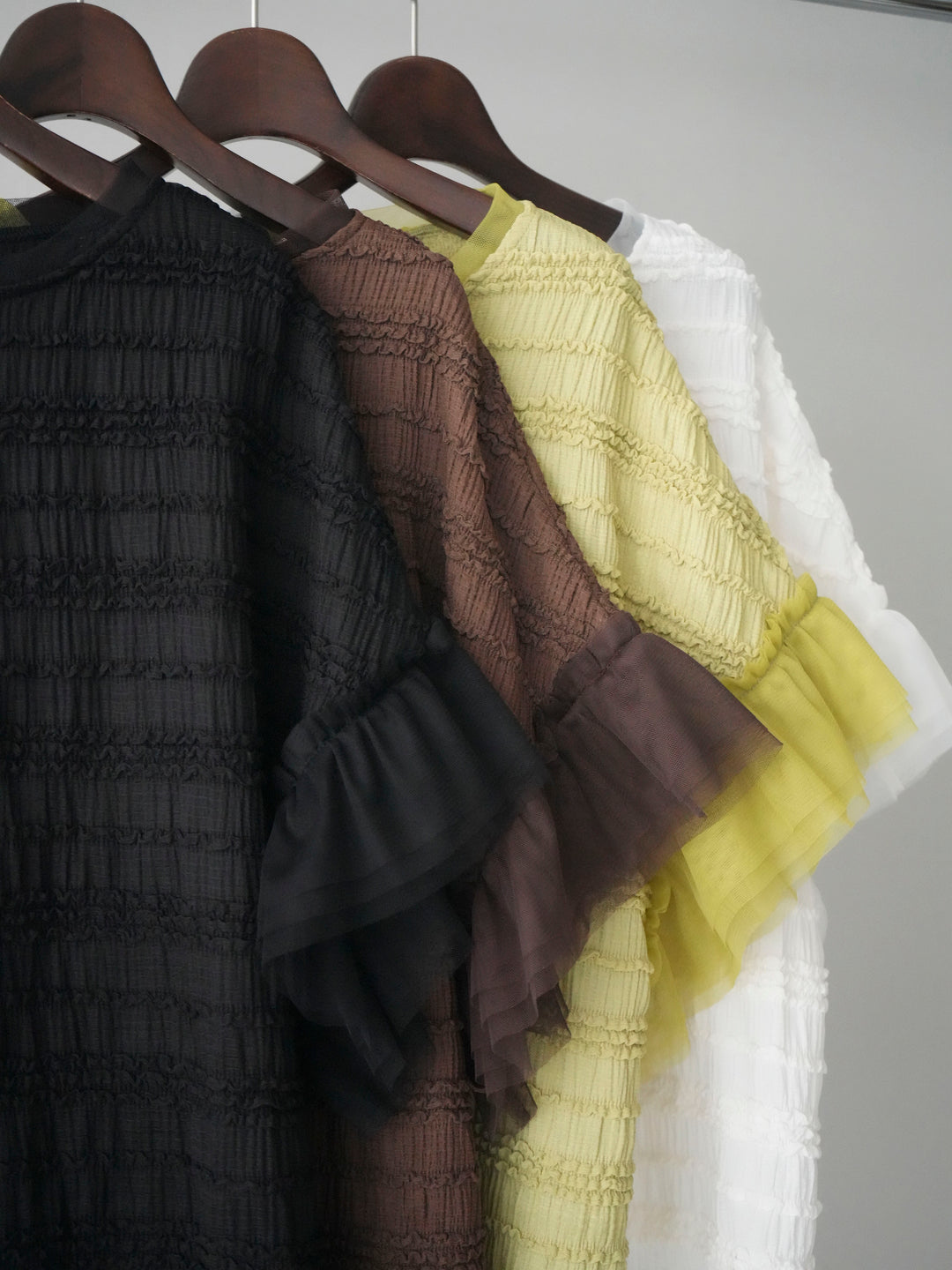 [SET]チュール袖リップルトップス+リップルIラインスカート(2set)