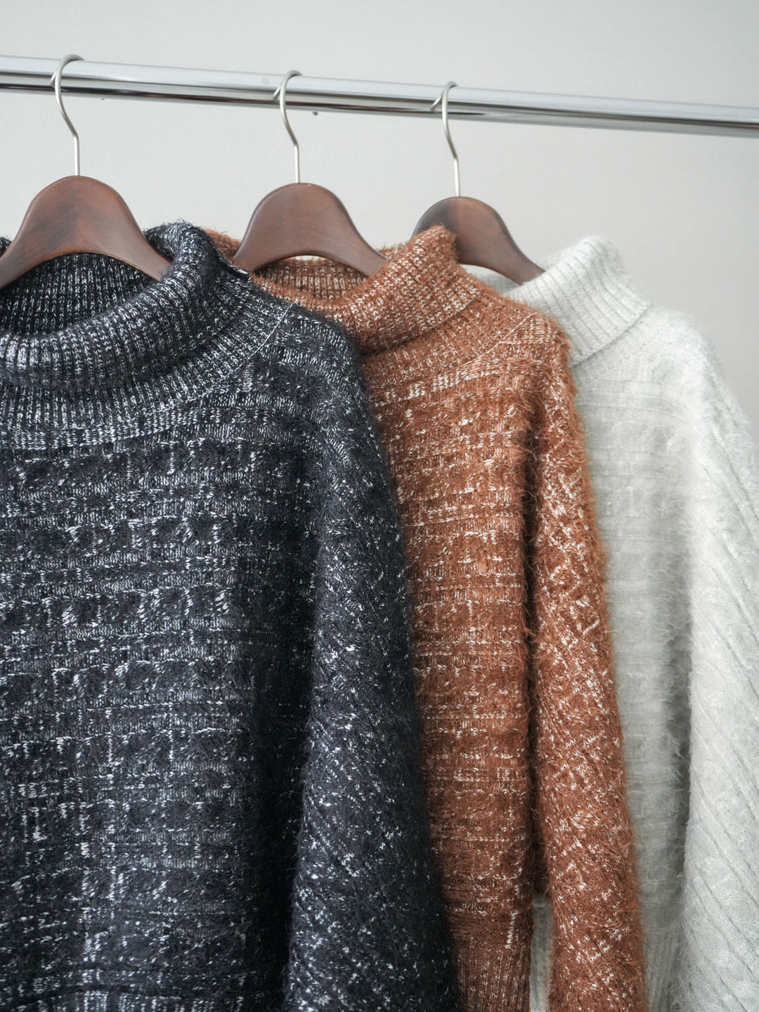 [SET]オフタートルケーブル編みニットプルオーバー+ベルト付きフロントタックワイドパンツ(2set)