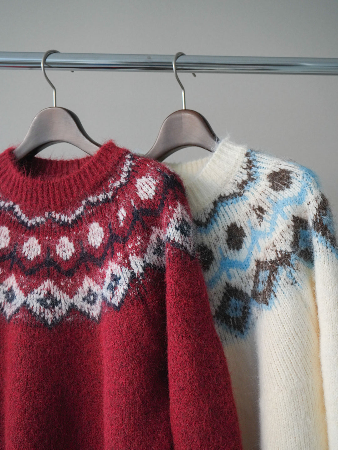 [SET]ソフトタッチ求心柄ニットプルオーバー+ベルトデザインループコールテンワイドパンツ(ベルト付き)(2set)