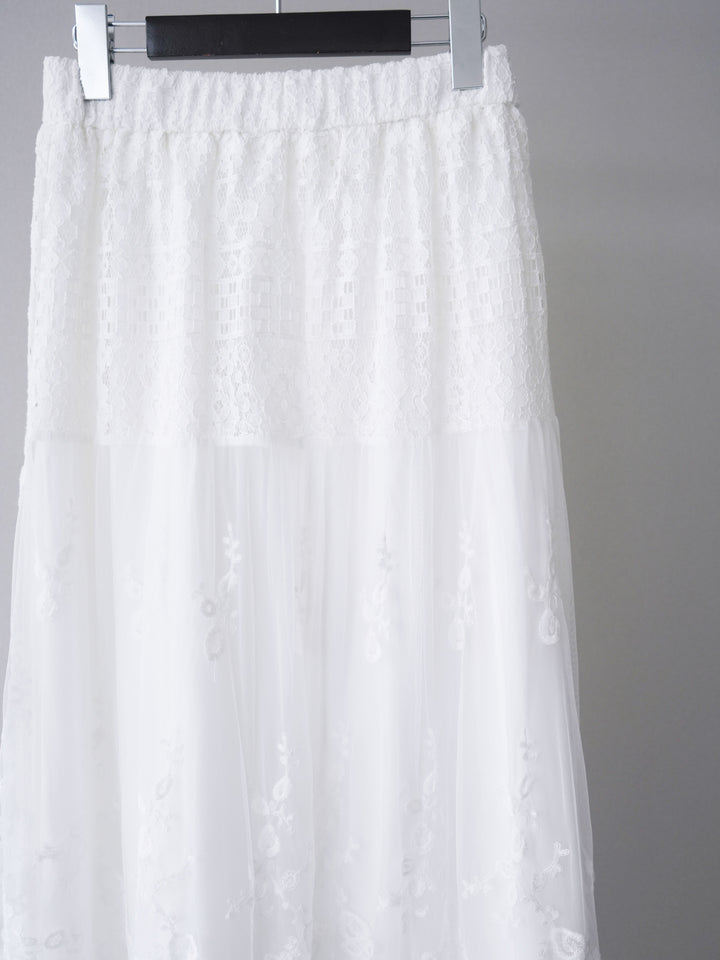 [SET]ブラーアートフォトTシャツ+シアーレースマキシスカート(2set)