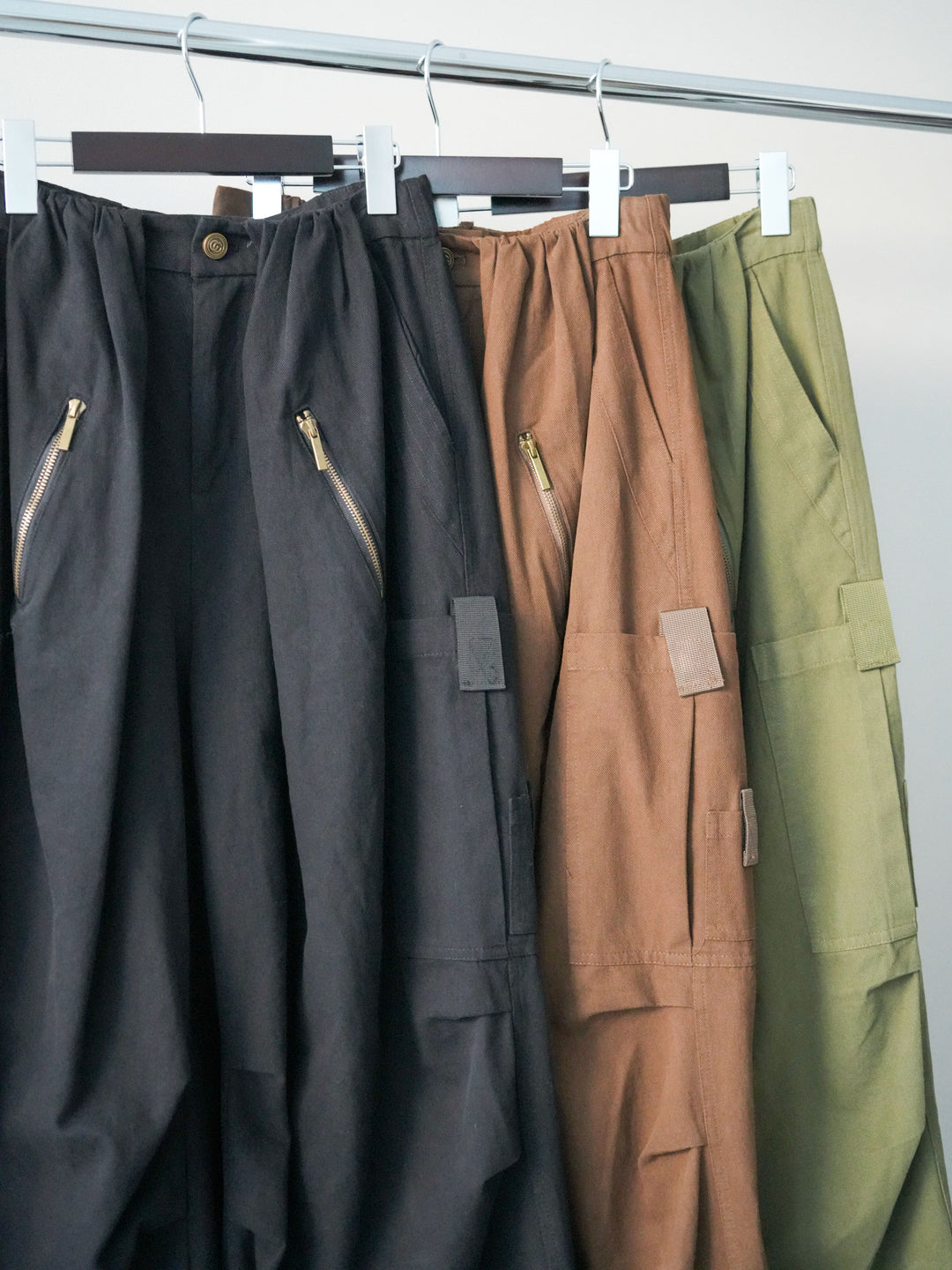 [SET]ヘンリーネック配色ニットソー+コットンタックループパンツ(2set)