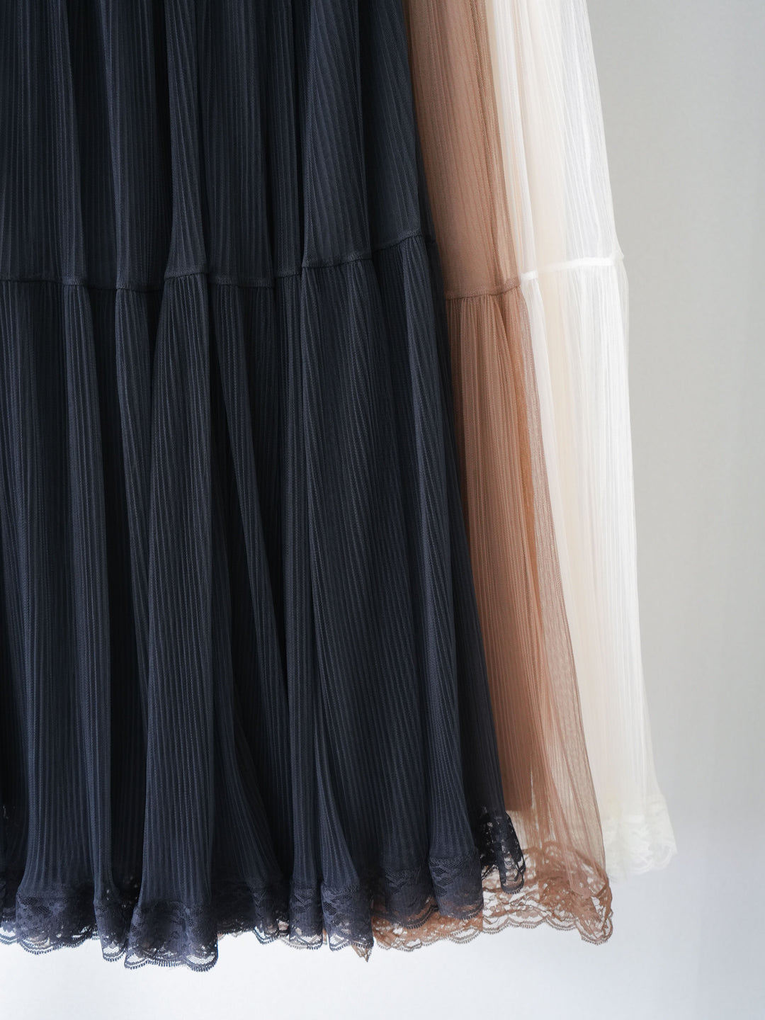 [SET]トマト刺繍TEE+チュールレーススカート(2set)