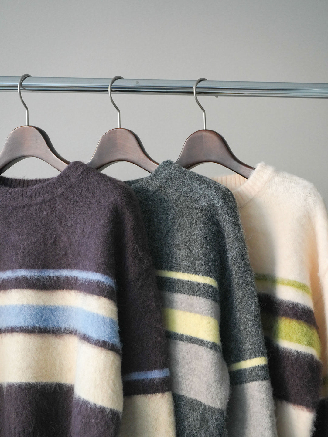 [SET]ソフトタッチボーダークロップドニットプルオーバー+チュールボリュームスカート(2set)