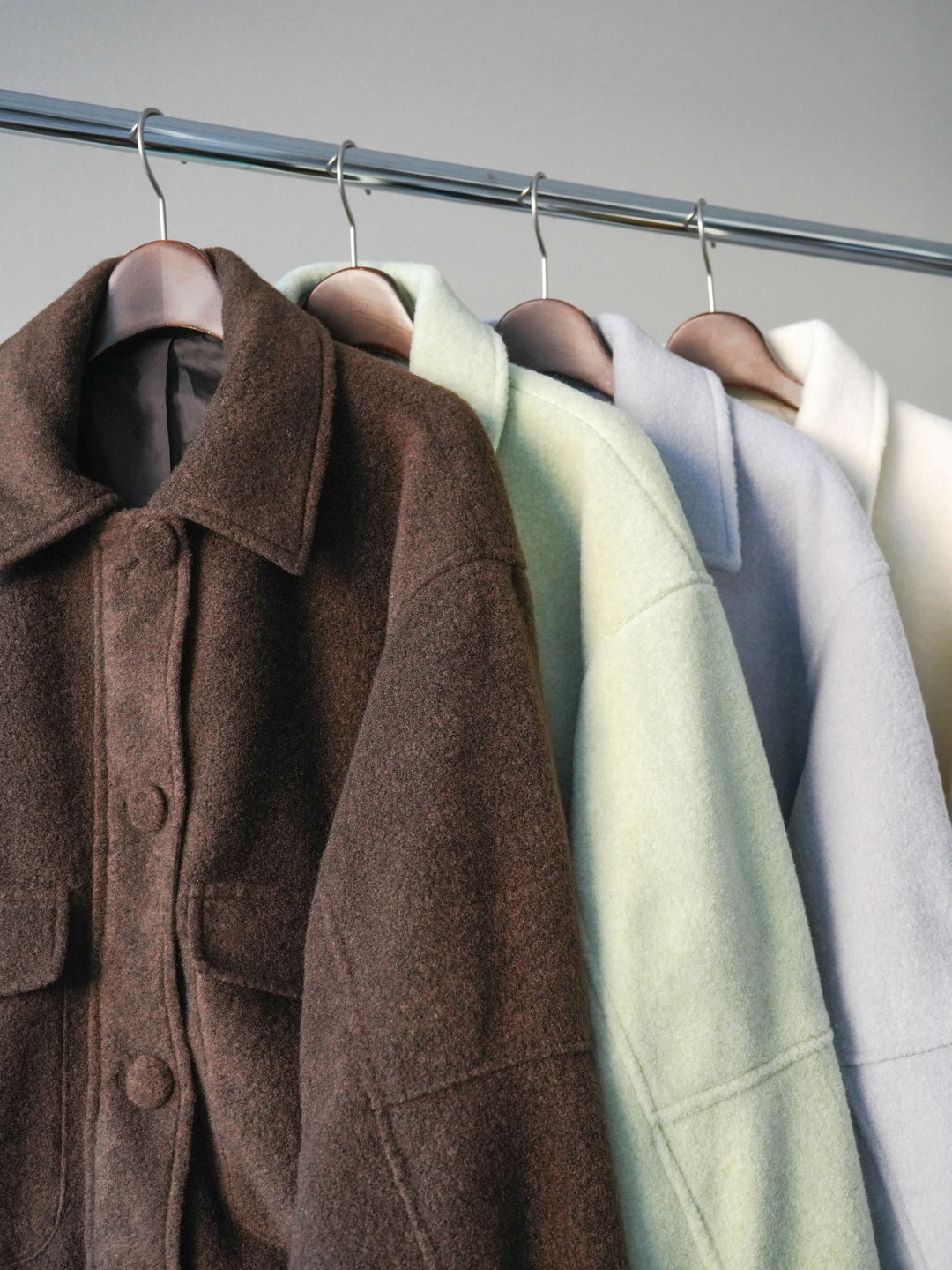 [SET]ウールライクフライトジャケット+シュシュ付きアンゴラタッチVネックニットプルオーバー+アニマル柄ベルト付きウールタッチワイドパンツ(3set)