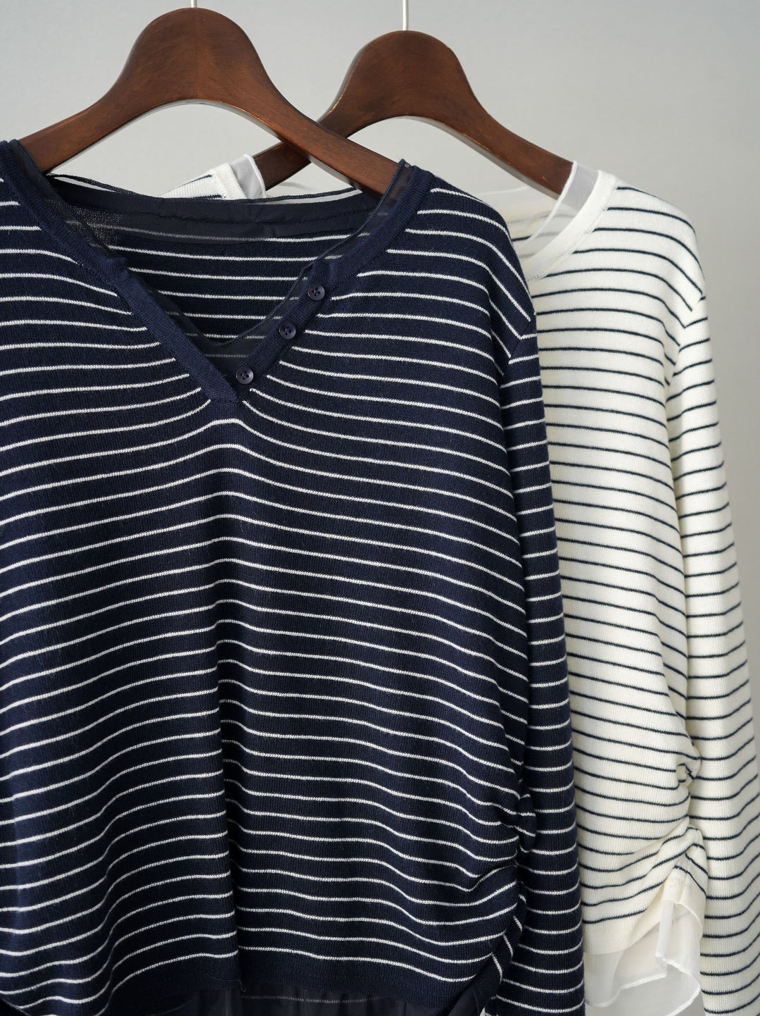 [SET]チュールレイヤードデザインボーダーニットトップス+チュールレイヤードデザインボーダーニットトップス(2set)