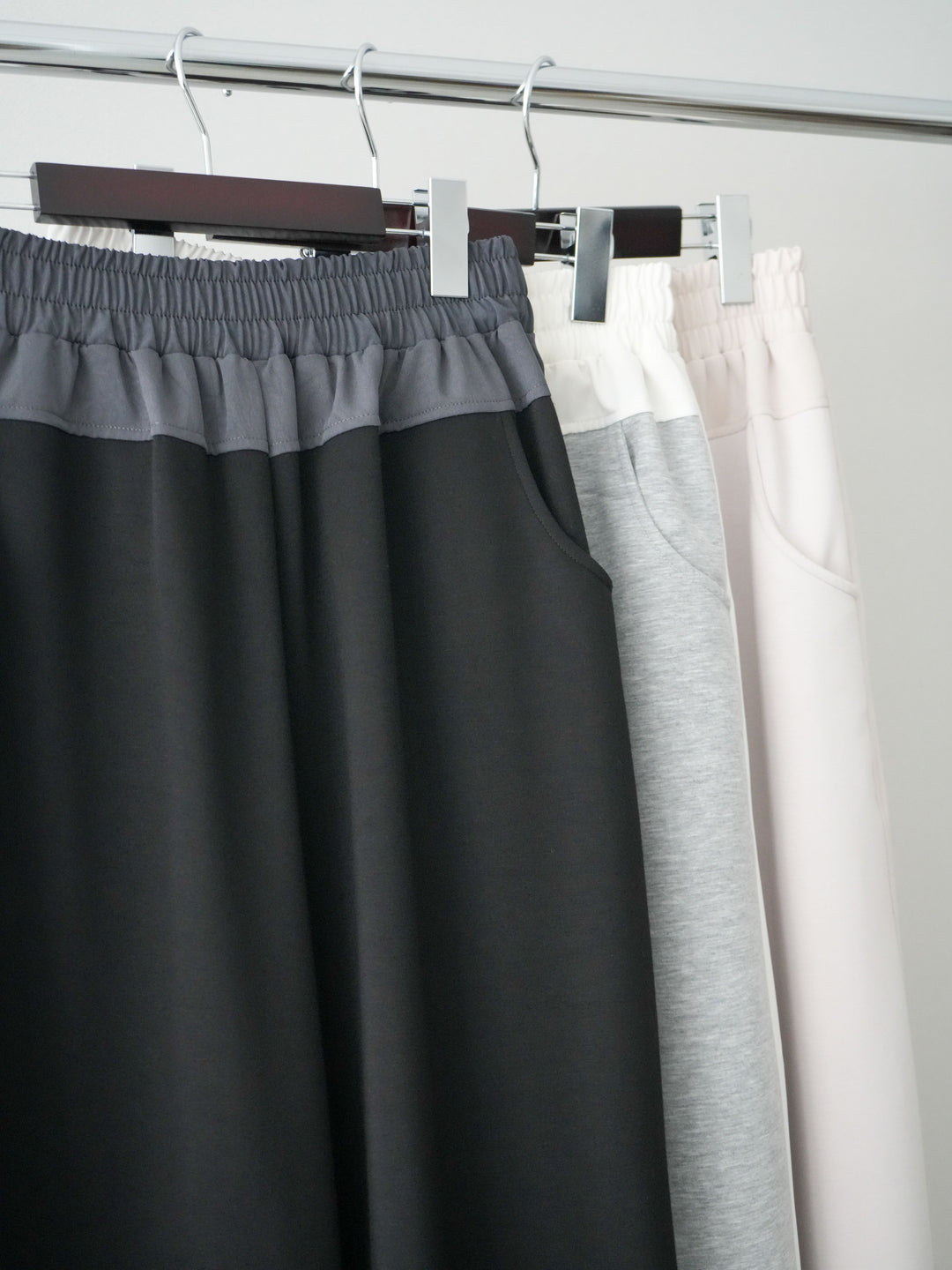 [SET]レースアップブロードシャツ+バイカラー異素材サイドラインライトポンチパンツ(2set)