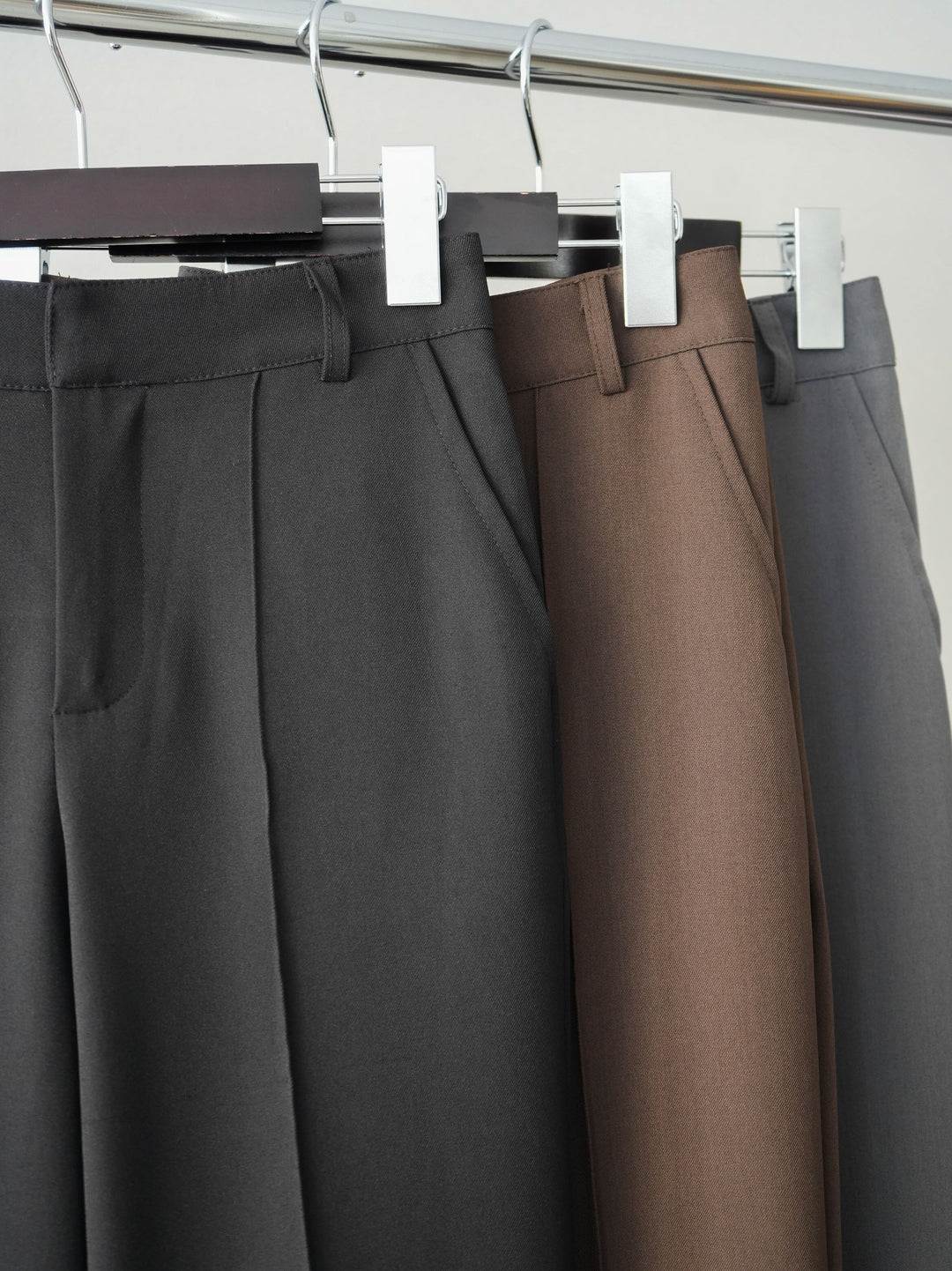 [SET]フェイクレザーボウタイブラウス+センターシームフレアパンツ(2set)