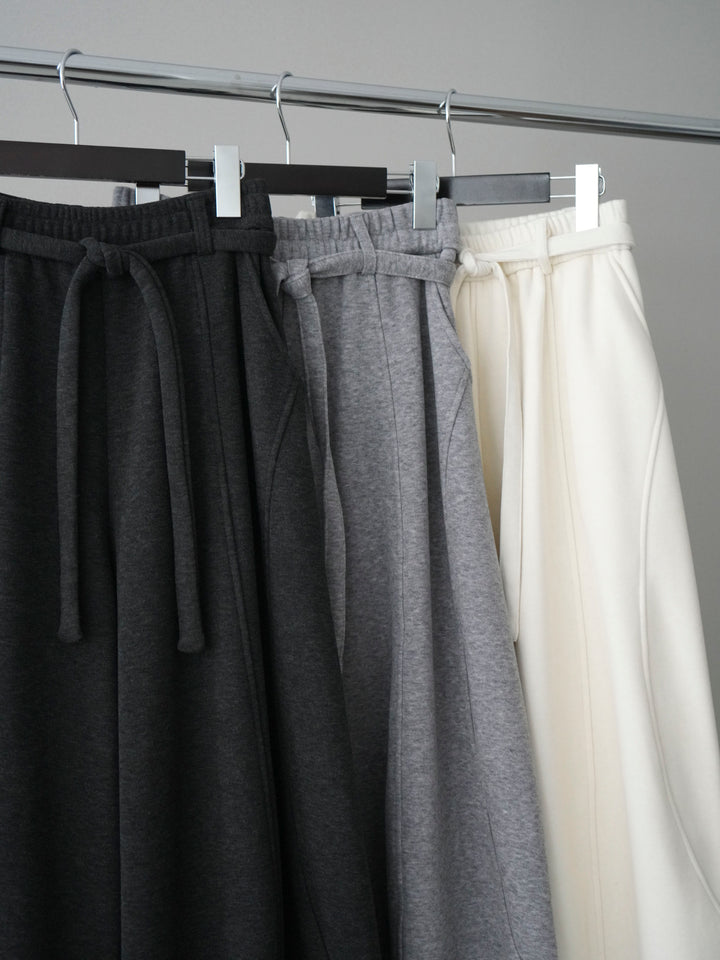 [SET]トグルボタン求心柄ニットカーディガン+ウエストベルトカーブラインスエットパンツ(2set)