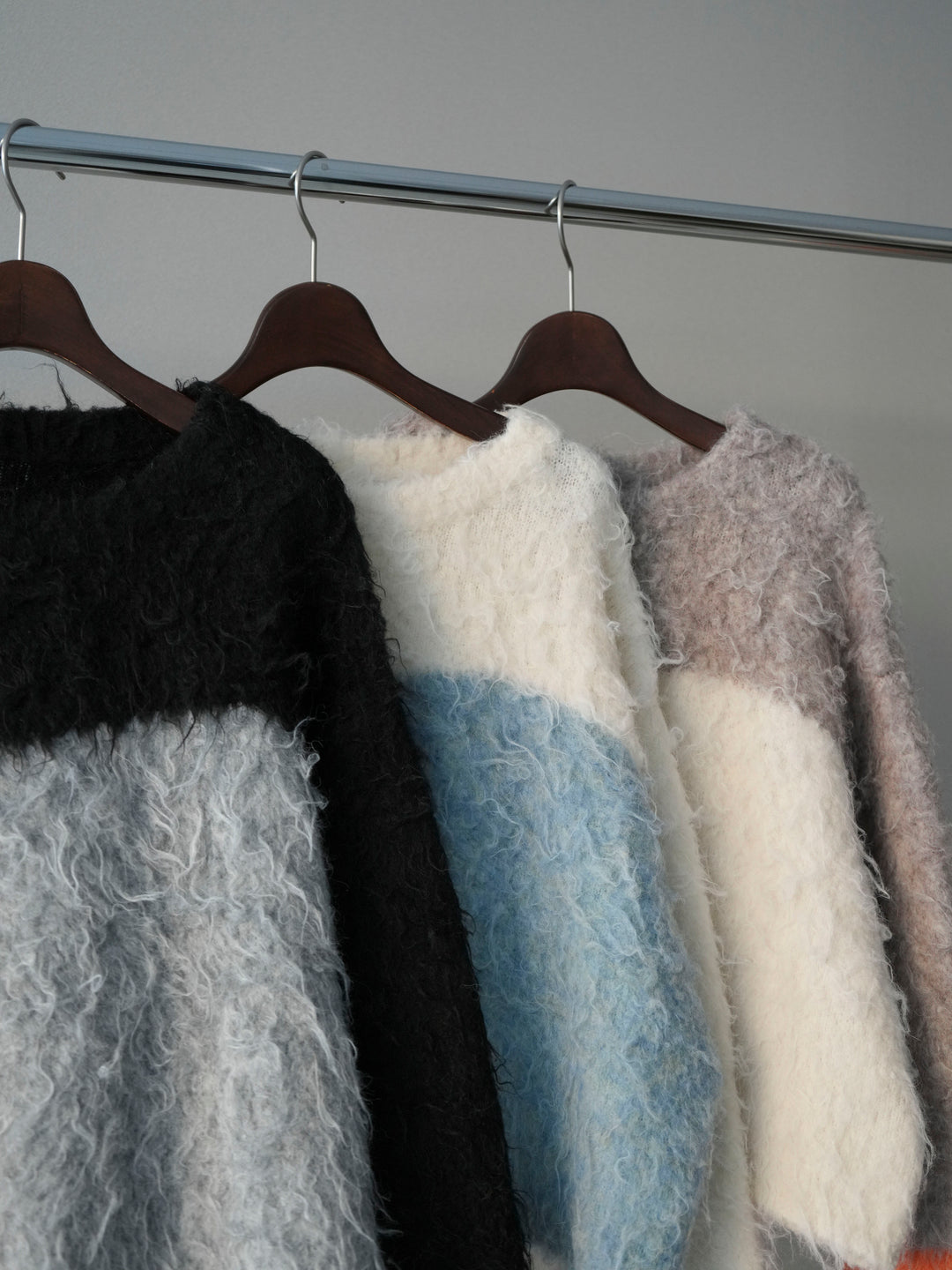 [SET]バイカラーモヘアタッチニットプルオーバー+コットンタックループパンツ(2set)