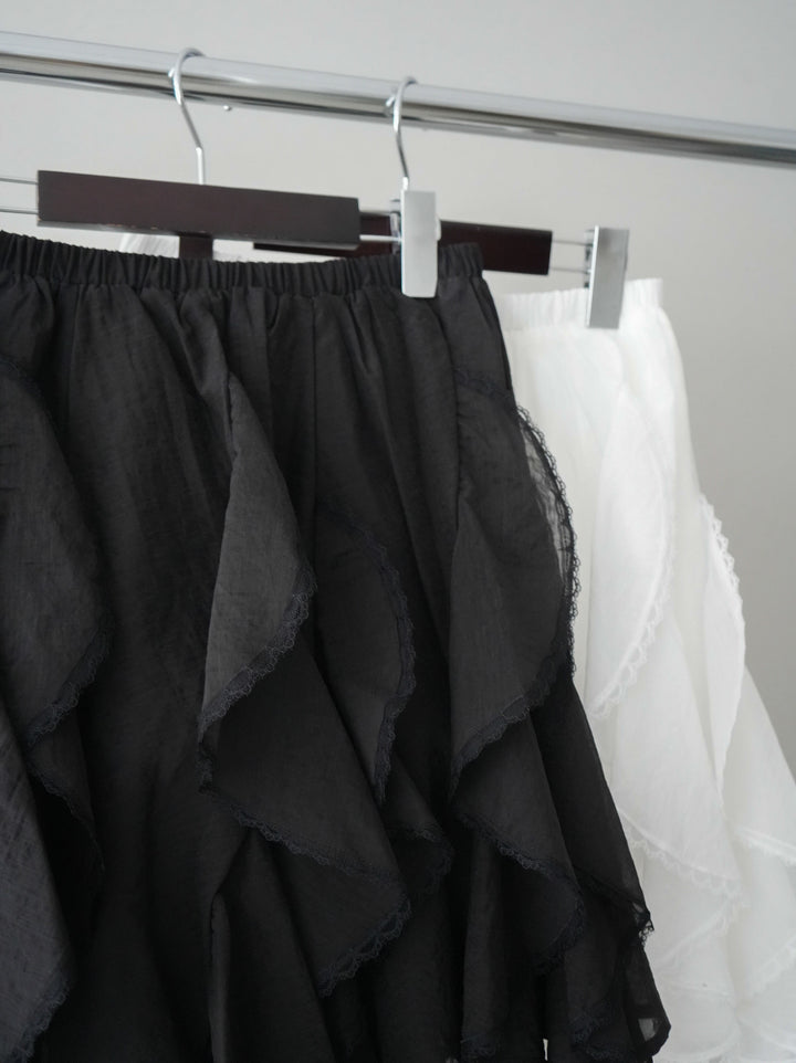 [SET]アシンメトリーオフショルポンチプルオーバー+ラッフルレースミニスカート(2set)