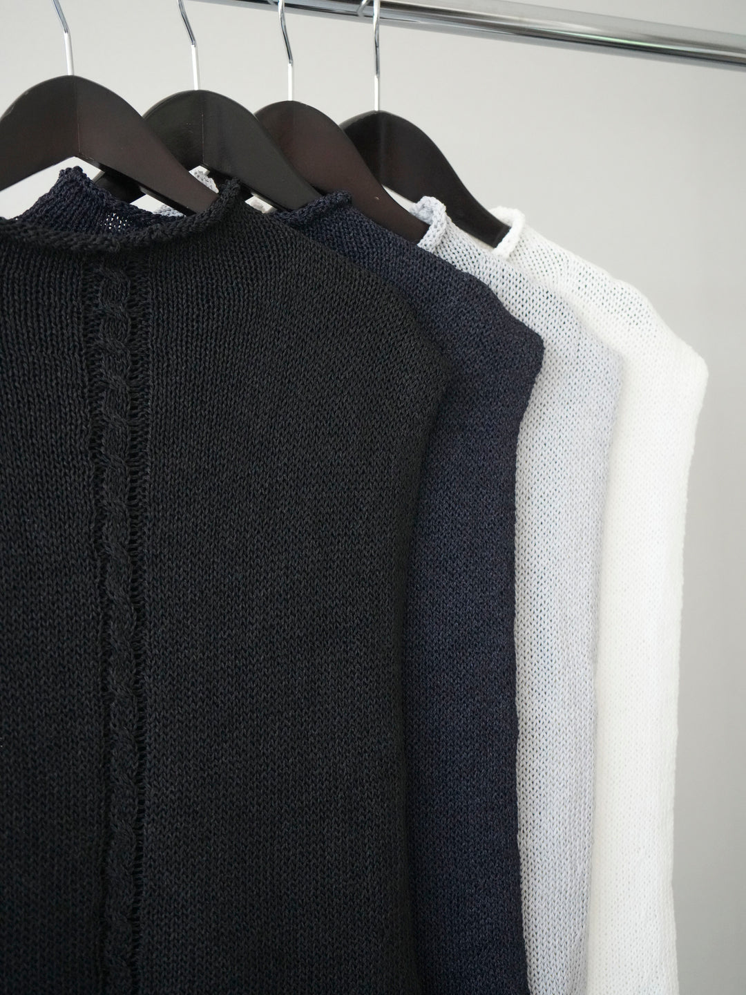 【套裝】開襟針織上衣+銀色搭扣垂褶闊腿褲（兩件套）