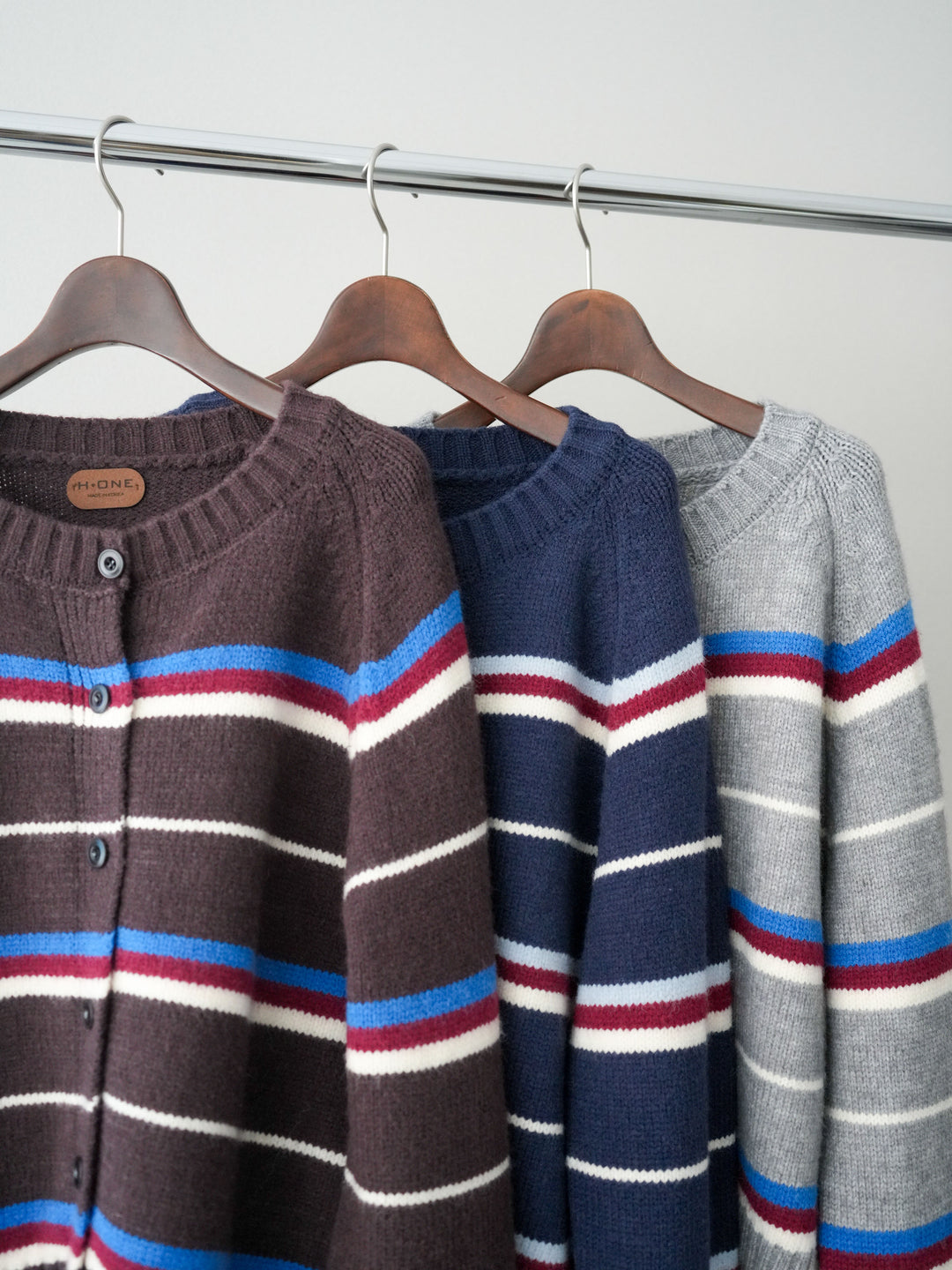 [SET]ランダムボーダーニットカーディガン+デザインステッチカーブデニムパンツ(2set)