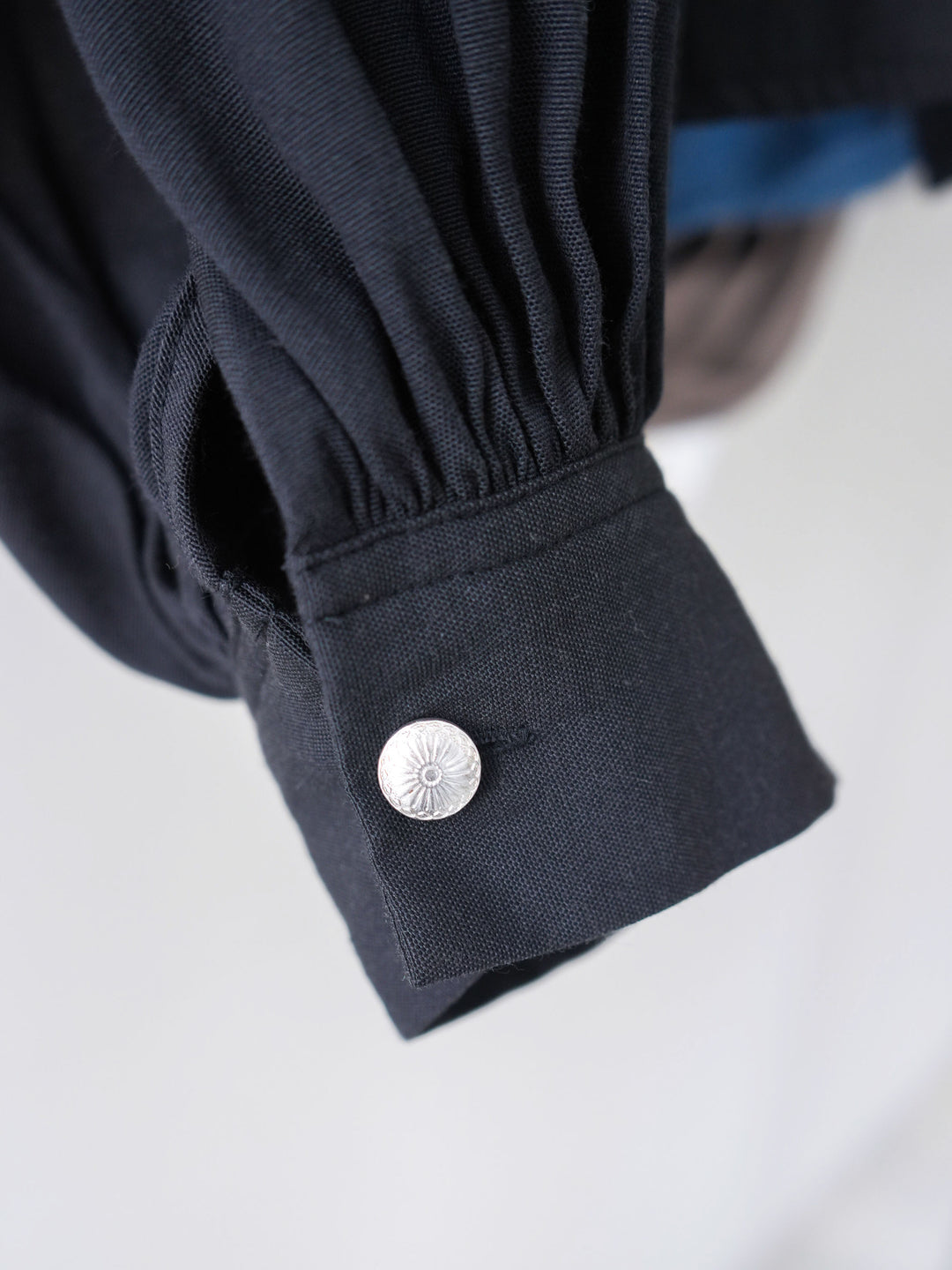 [SET]ラッフルフレアショートブラウス+フラワー刺繍ストレートデニム(2set)