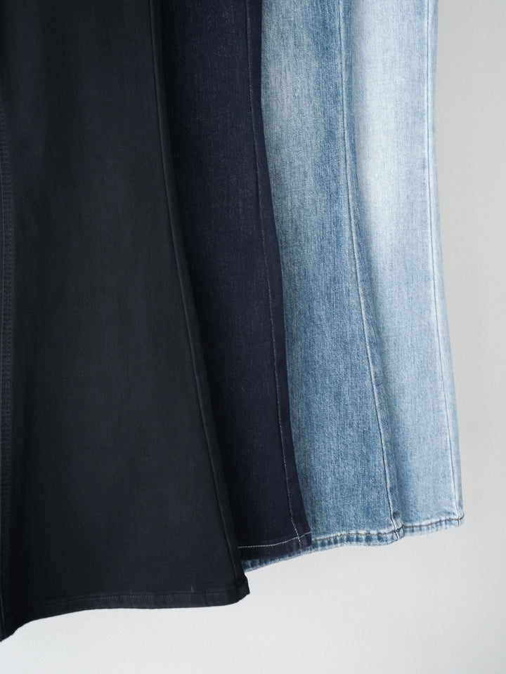 [SET]ラッフルデザインティアードブラウス+ハイウエストフレアデニムパンツ(2set)