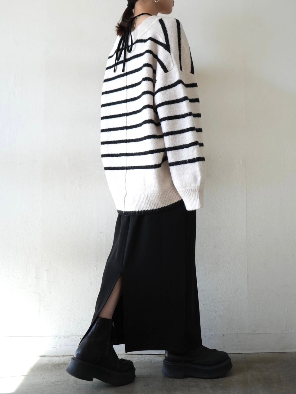 予約]Vネックボーダールーズニットプルオーバー/オートミール – Lumier