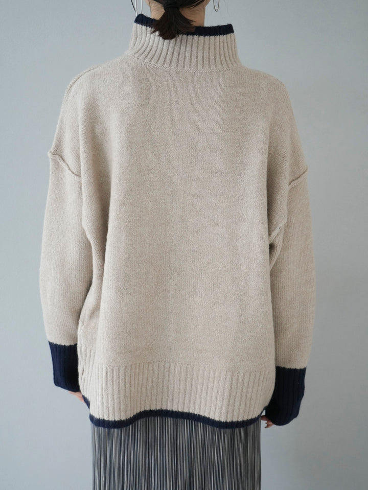 [Pre-order] Color-coordinated high-neck knit pullover/beige