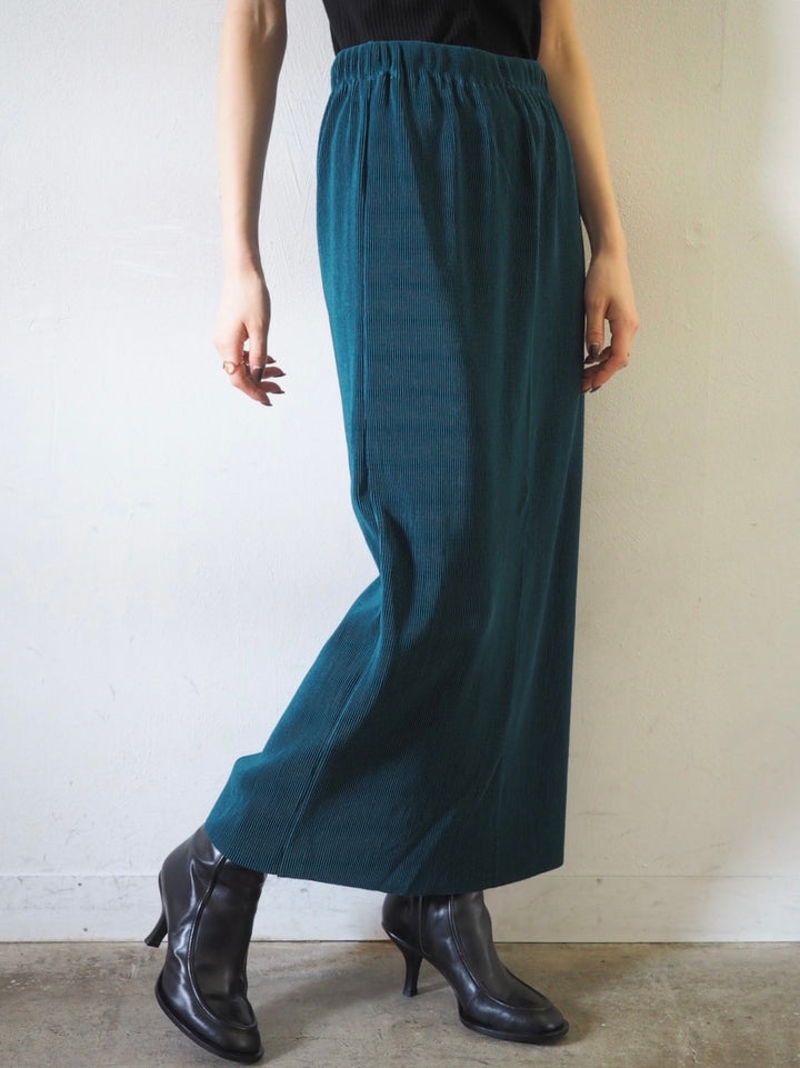 [Buy one, get one free!] Get two I-line pleated skirts for ¥6,930!
