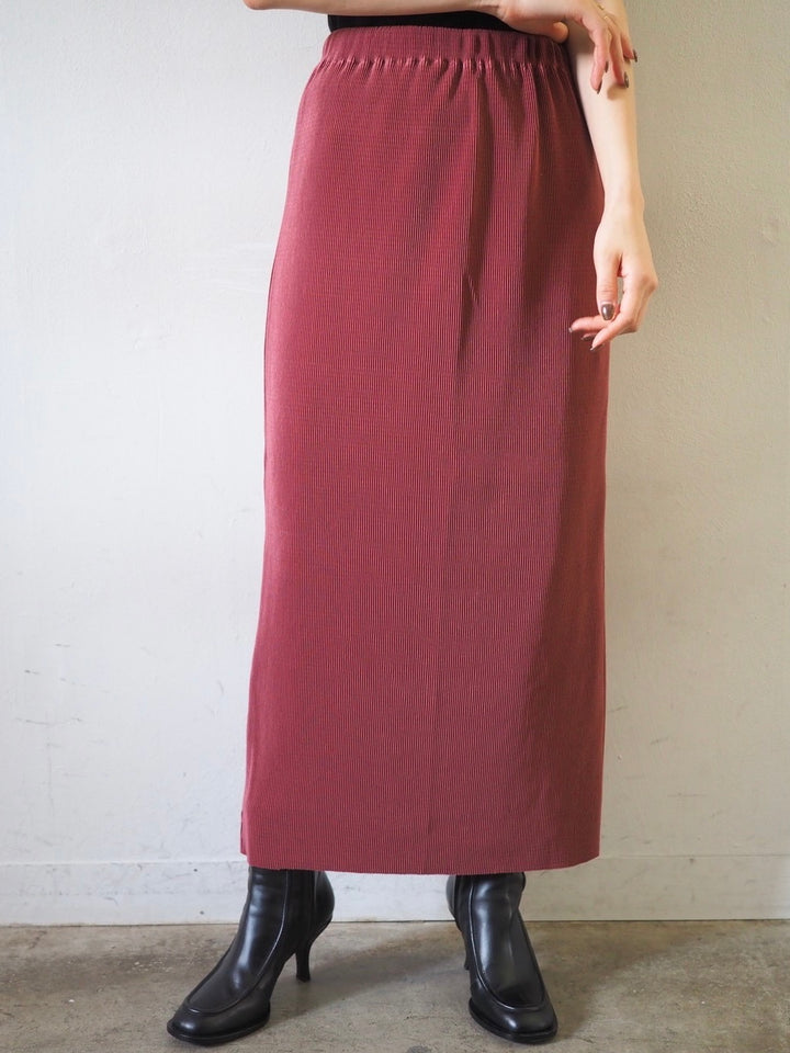 【買1件送1件！ 】 工字百褶裙2條，售價6,930日圓！