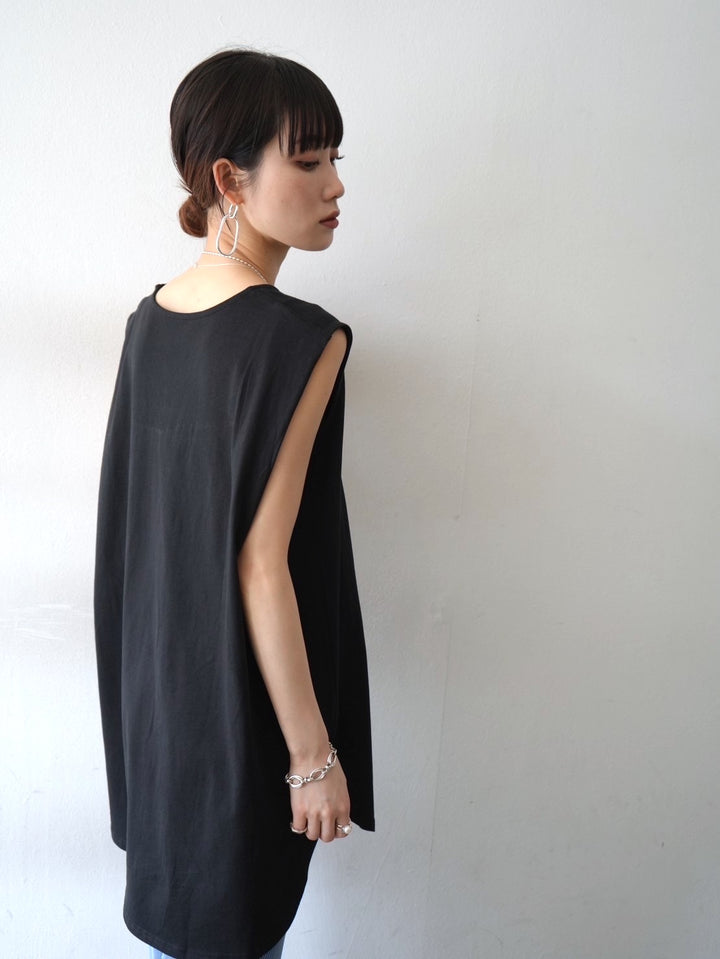 [Pre-order] Box Sleeve Round Hem Top/Black