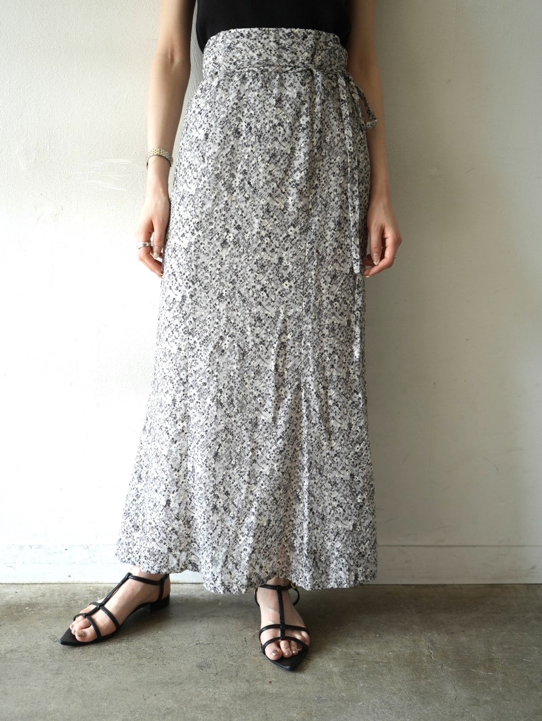 Jacquard flower print flare skirt/light gray
