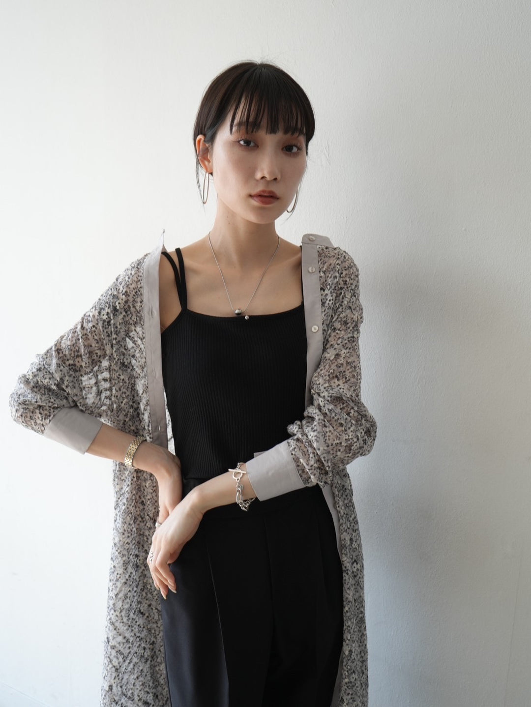 Jacquard flower print shirt dress/light gray