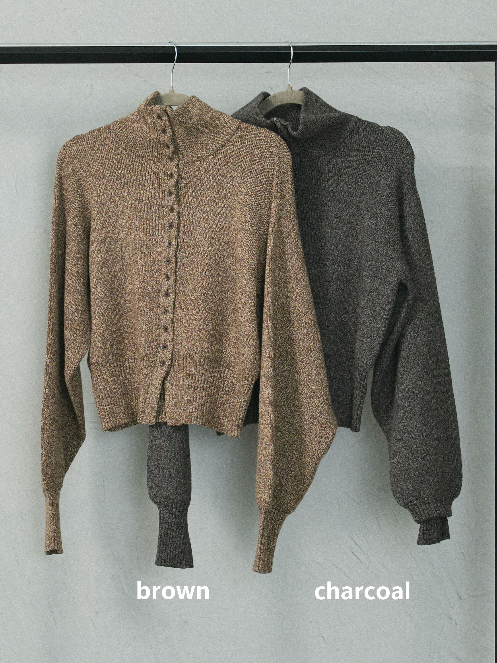 MOMO　　 me プリーツ　ハイネック　カーディガンFINE KNIT Allure】[SET]ミックスハイネックカーディガン+ミックス