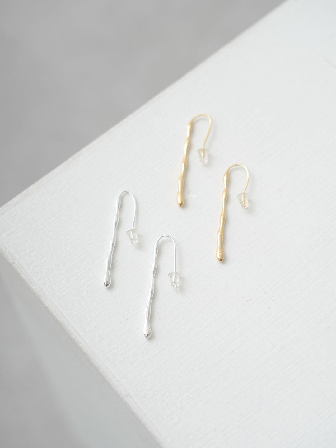 [予約]ウェーブラインピアス/silver