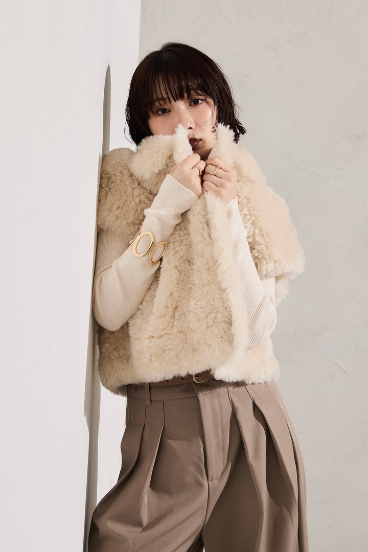[予約]フェイクファーベスト/ivory