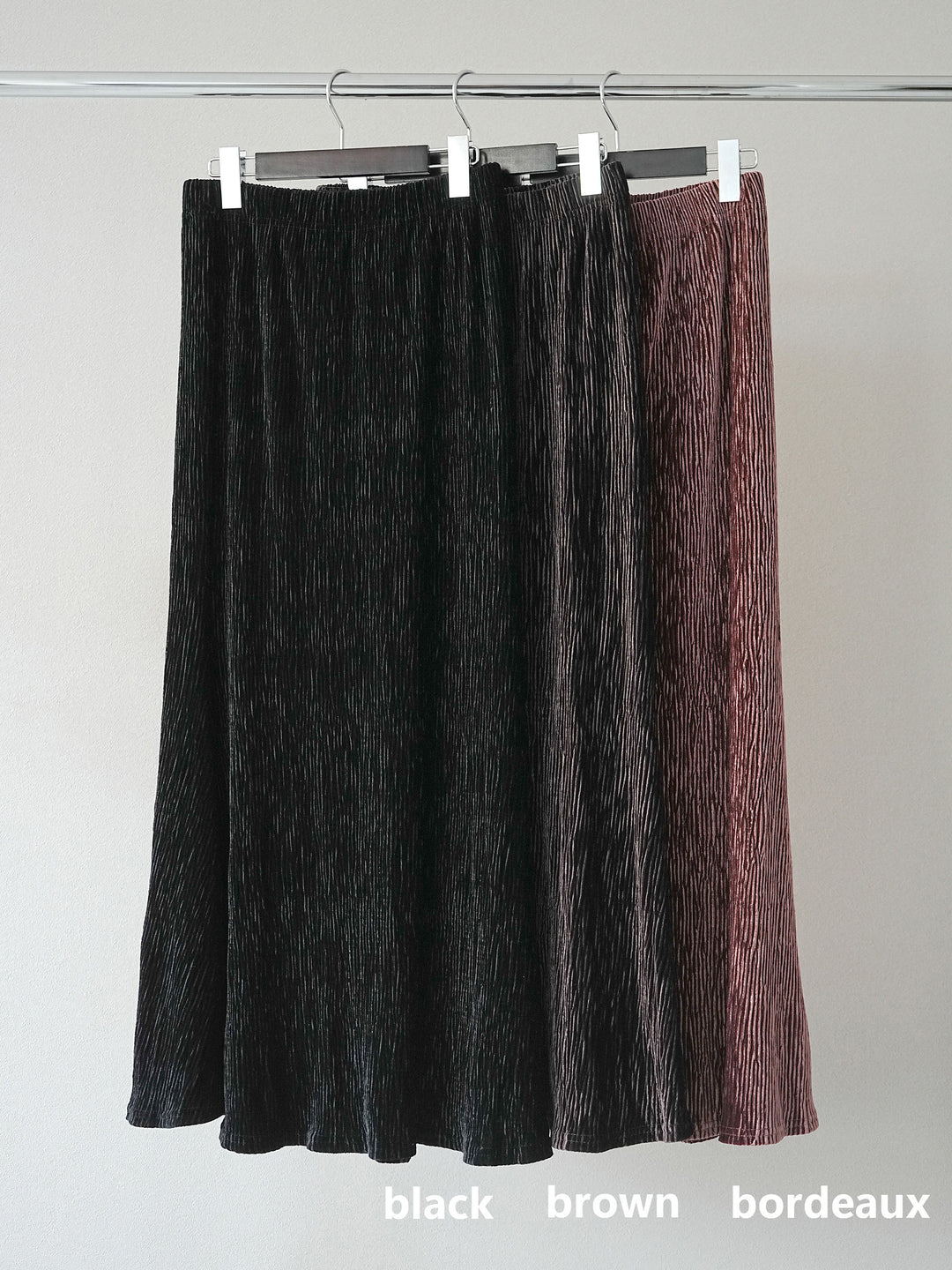 [SET]異素材ミックスヤーンニットプルオーバー+ベロアプリーツナロースカート(2set)