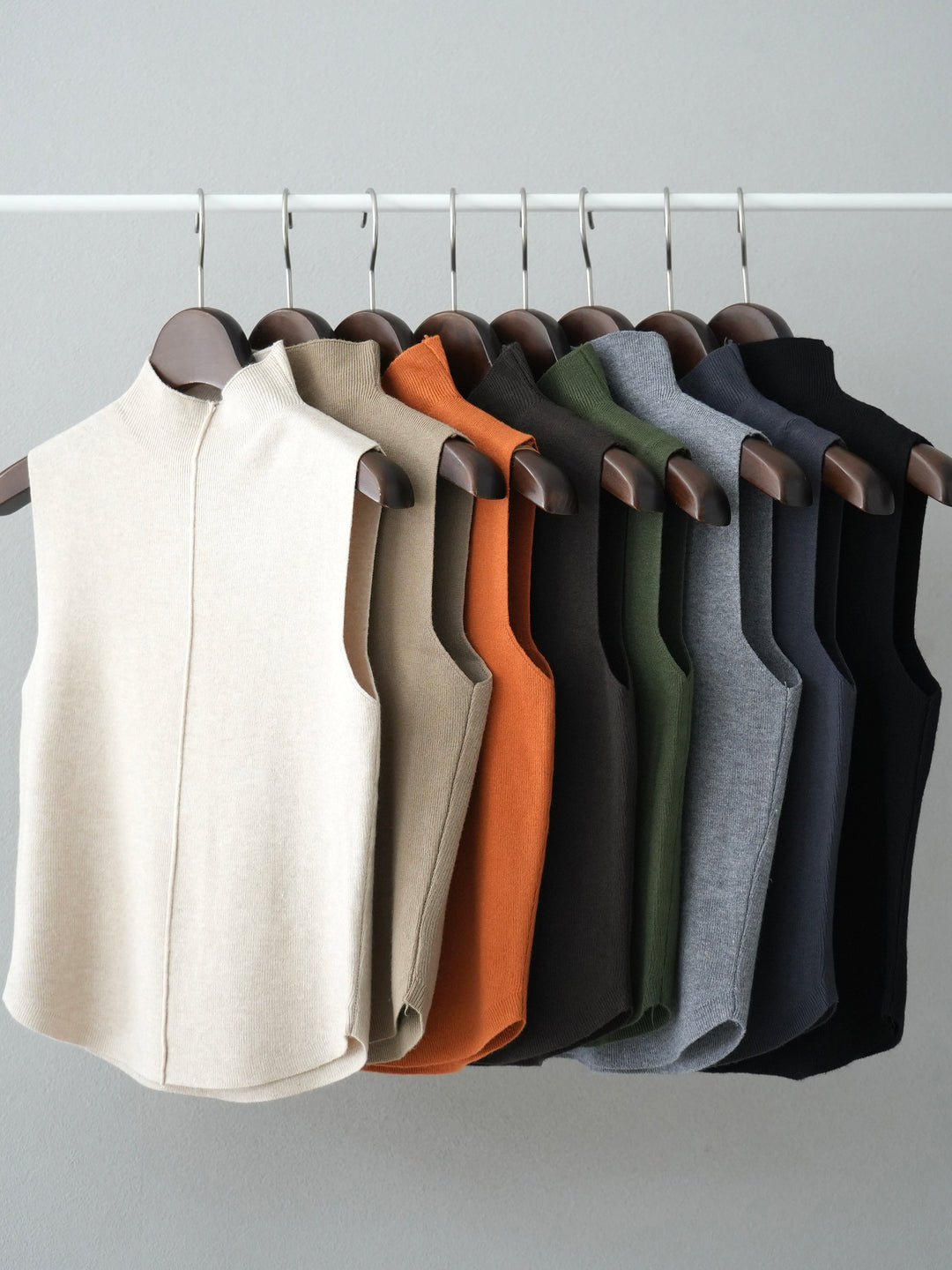 [SET]フロッキーチュールレイヤードベロアキャミワンピース+プチネックセンターシームノースリーニットトップス(2set)