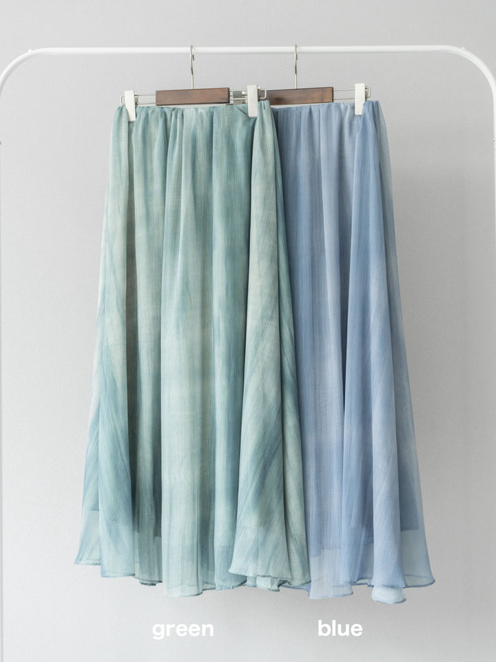 [SET] 緞面滾邊蕾絲無袖上衣 + nuance 透視喇叭裙 (2 套)