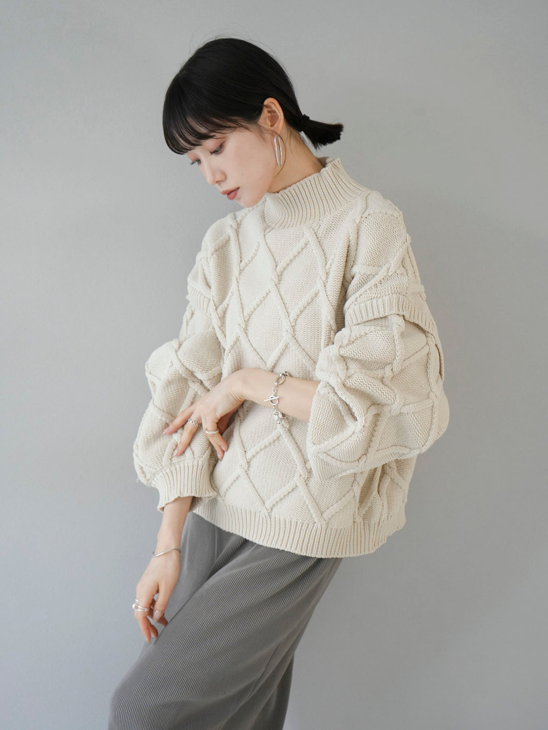 [Pre-order] Cable polyester high neck knit pullover/ivory