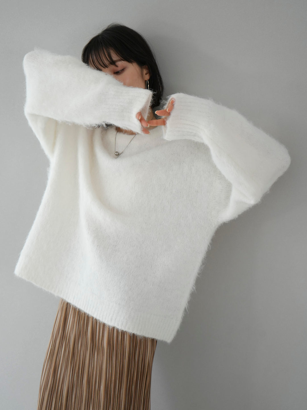 [Pre-order] Wool blend mohair touch shaggy knit pullover/off