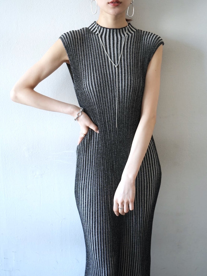 [Pre-order] Bottleneck Striped I-line Knit Dress/Black
