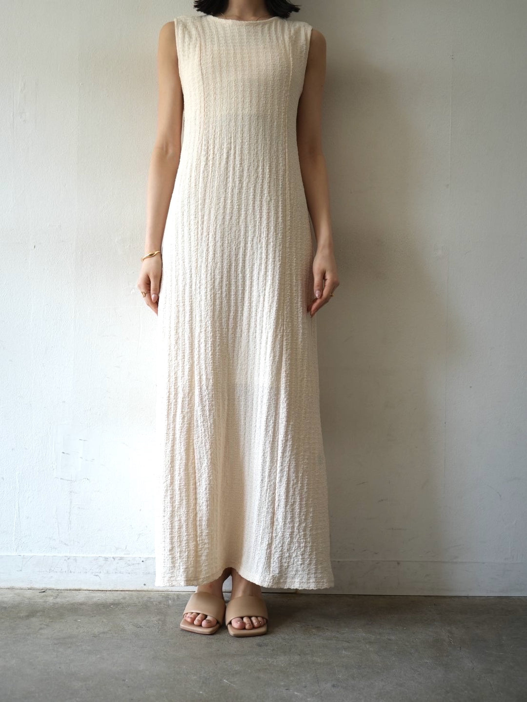 [Pre-order] Willow back open dress/ivory