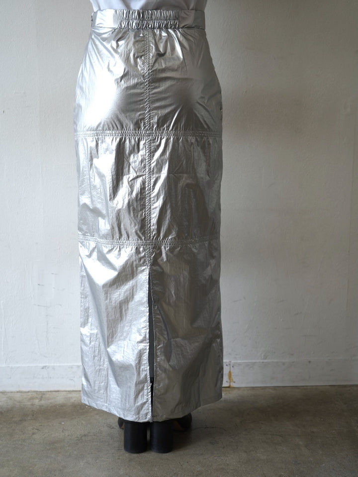 [Pre-order] Metallic I-line skirt/silver