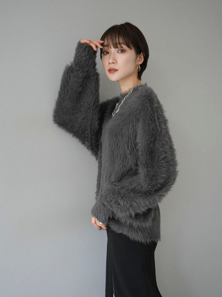 [Pre-order] Petite neck volume sleeve shaggy knit/charcoal