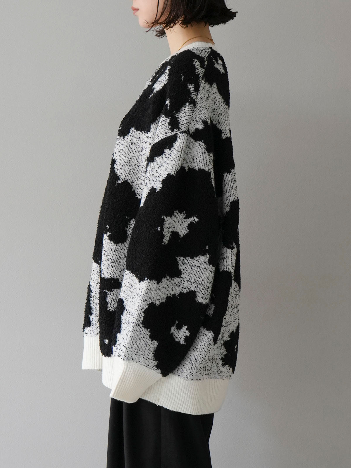 予約]異素材ニュアンス柄ニット/アイボリーxブラック – Lumier