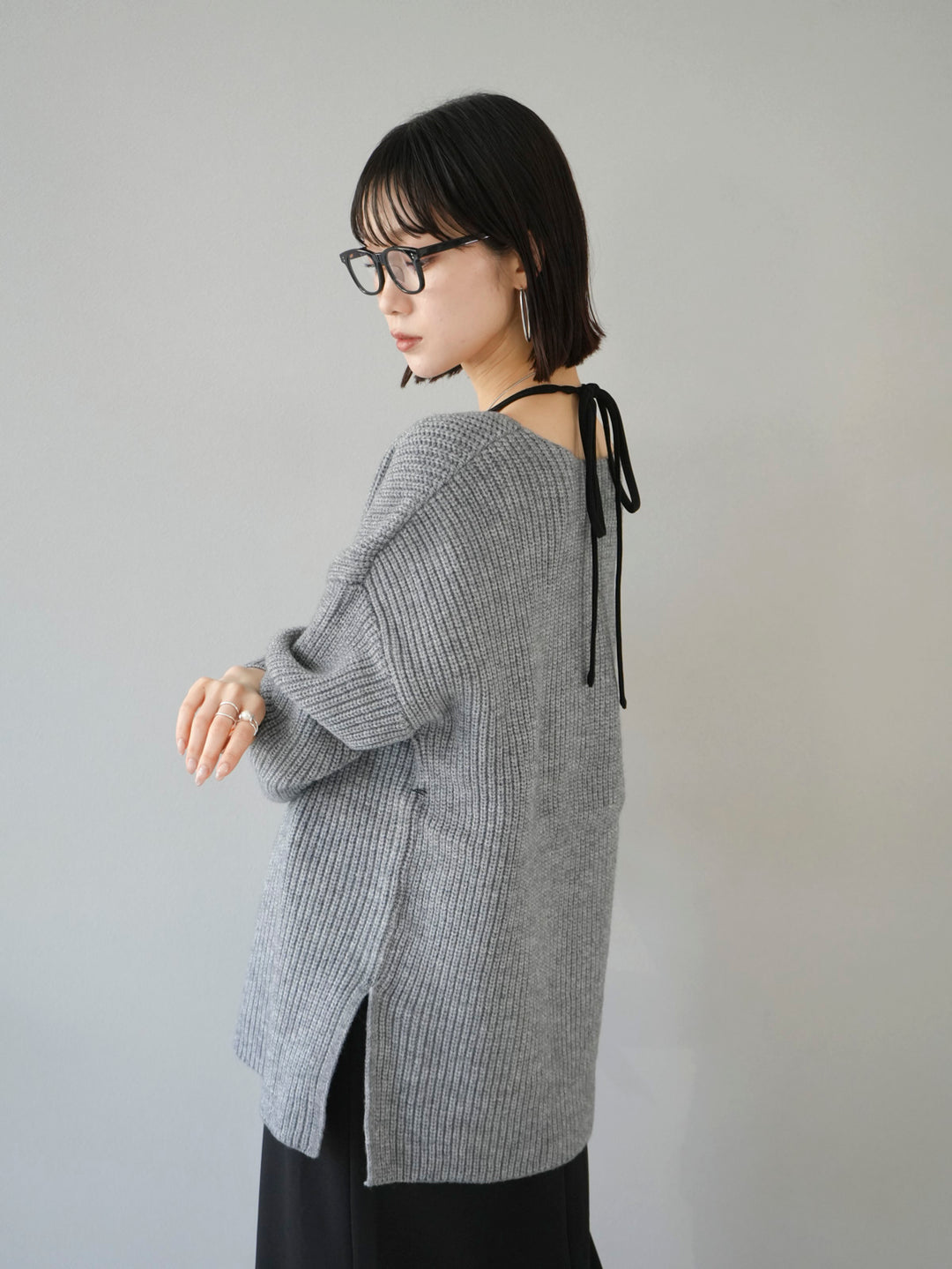 [Pre-order] Rib knit deep V knit pullover/gray