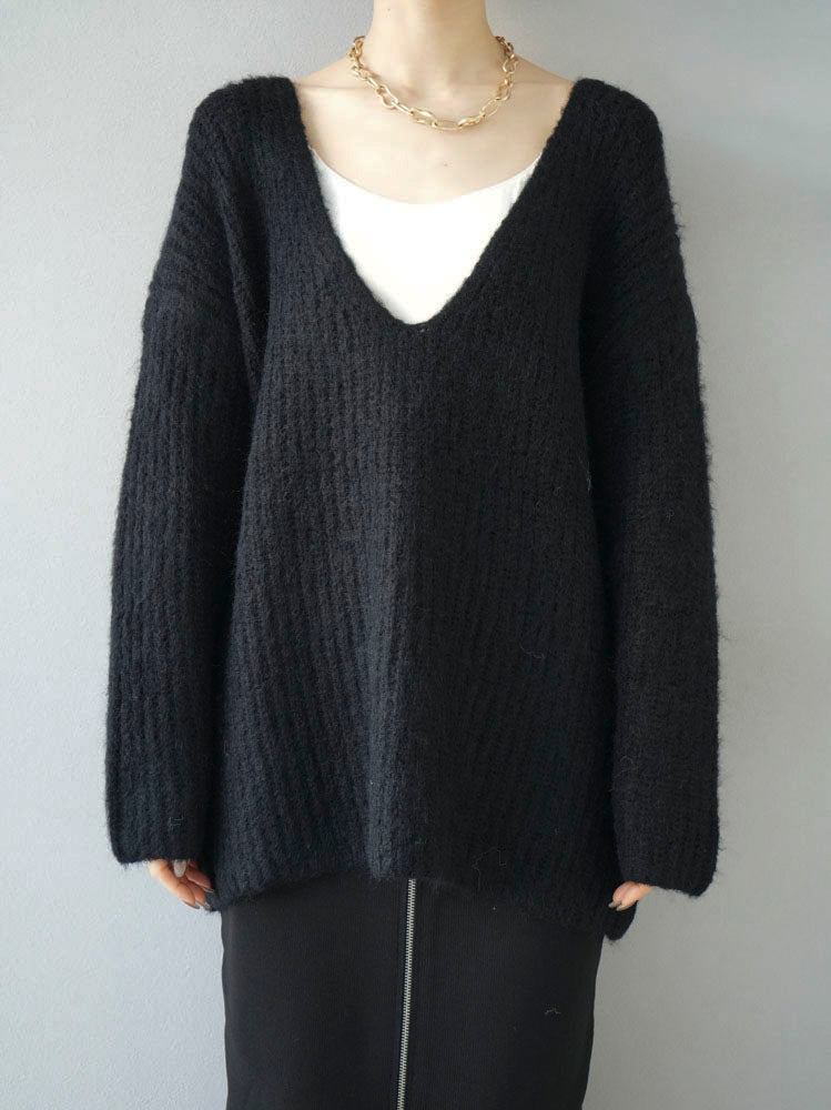 予約]アンゴラタッチディープVネックニットプルオーバー/ブラック – Lumier 