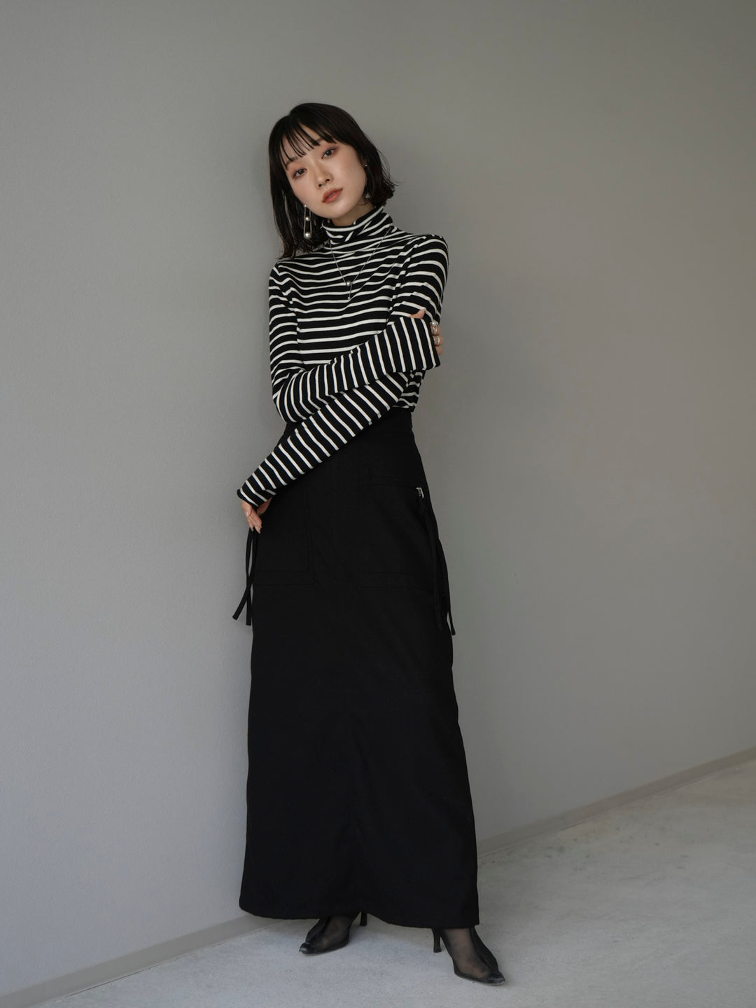 【預訂】拉絨斜紋裙/黑色