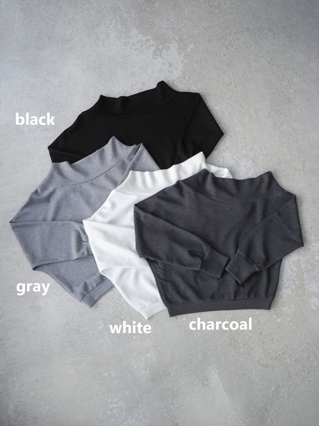 [SET]アシンメトリーオフショルポンチプルオーバー+ラッフルレースミニスカート(2set)