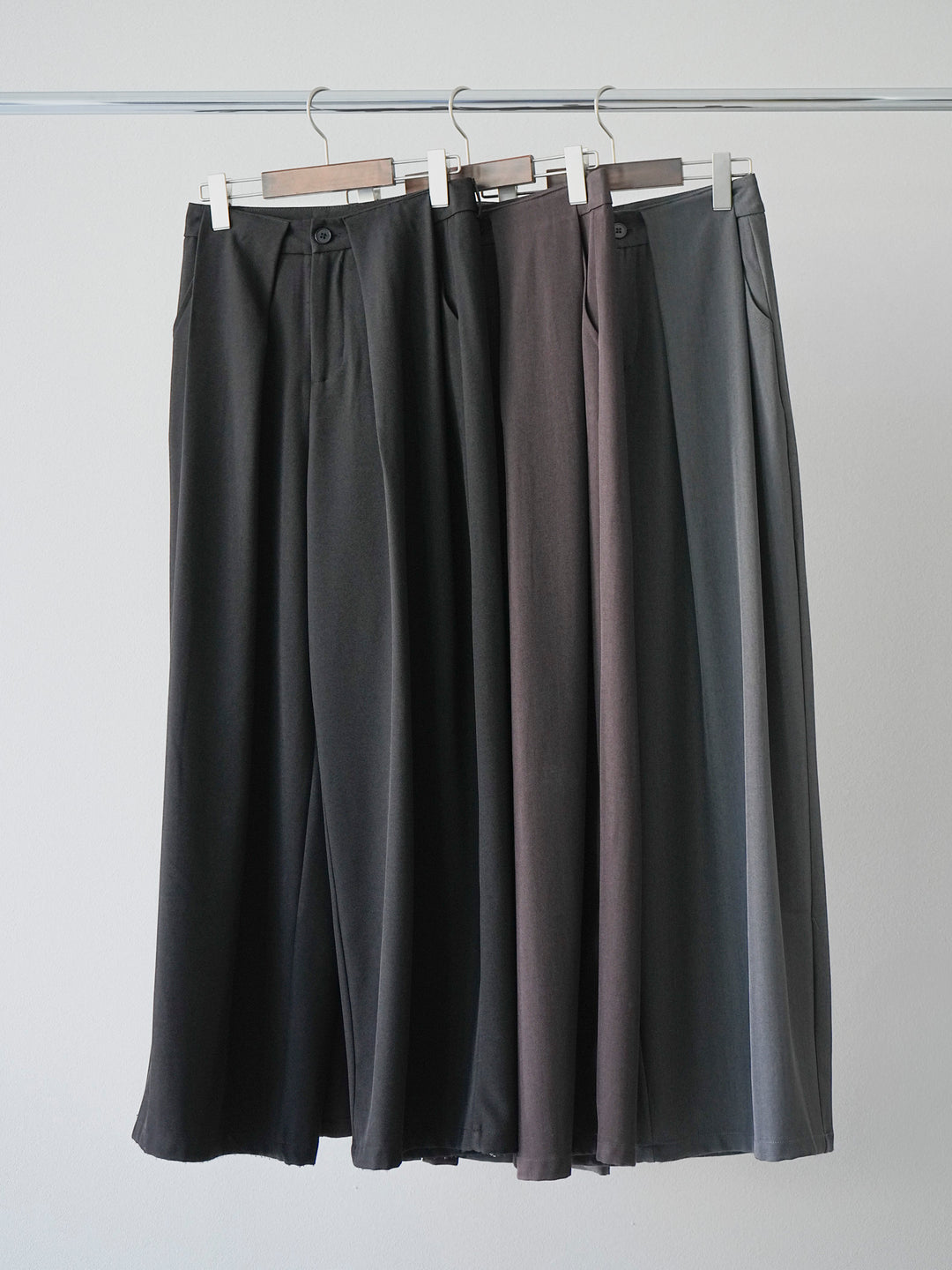 [SET]ラメシャギーVネックニットベスト+ベルトループデザインワイドパンツ(2set)